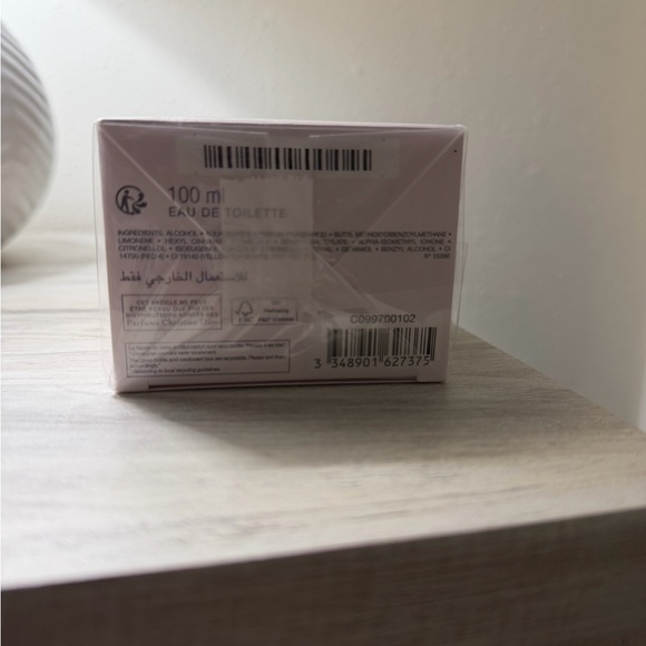 Dior Miss Dior Blooming Bouquet in Soft Pink - Picture 3 of 3